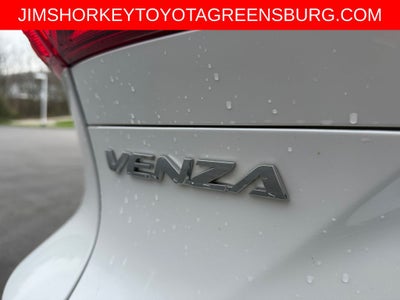 2023 Toyota Venza Base