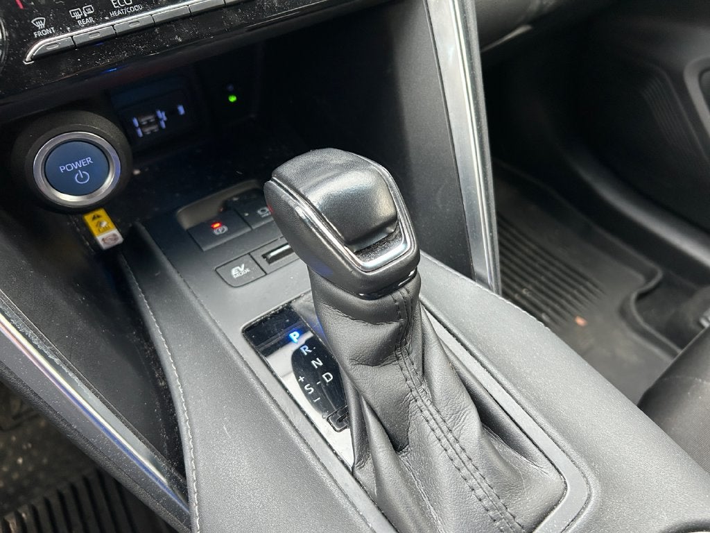 2021 Toyota Venza LE