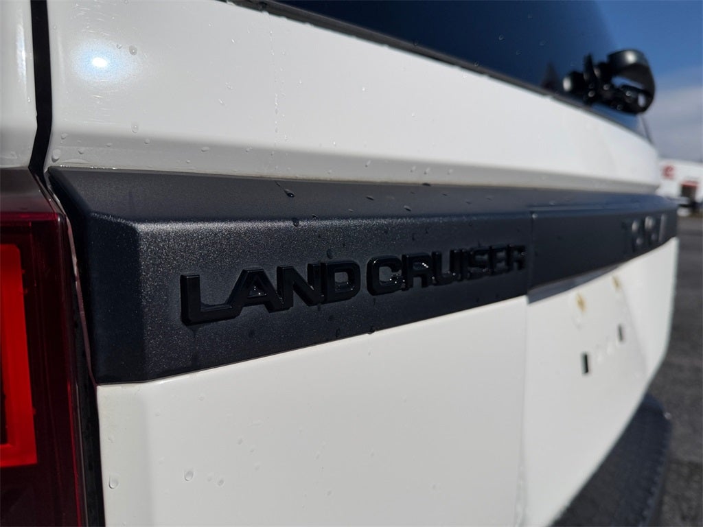 2025 Toyota Land Cruiser Base