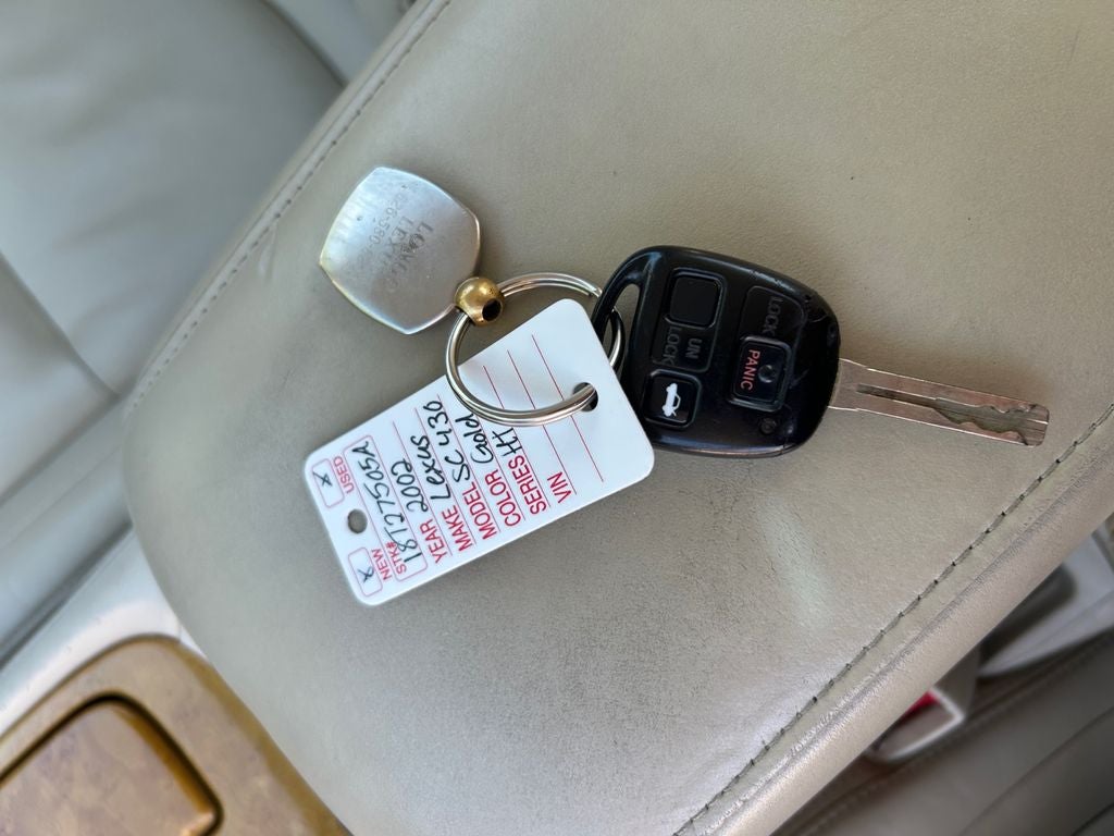 2002 Lexus SC 430