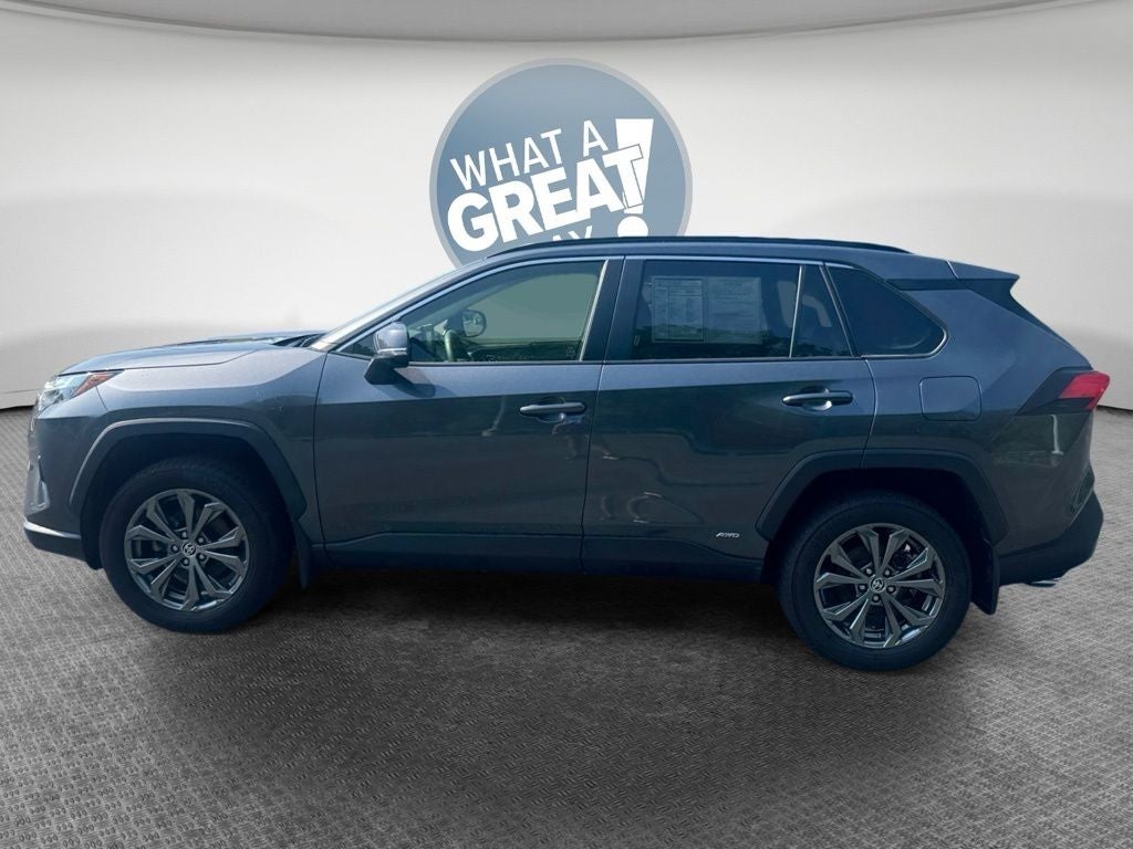 2022 Toyota RAV4 Hybrid XLE Premium