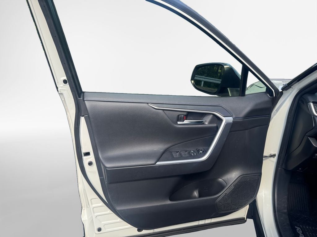 2019 Toyota RAV4 Hybrid XSE