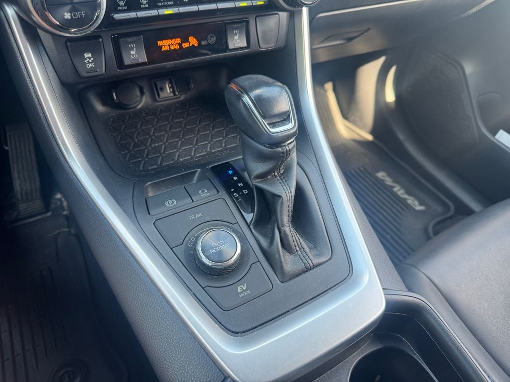 2019 Toyota RAV4 Hybrid XSE