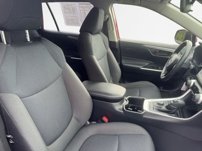2022 Toyota RAV4 Hybrid LE