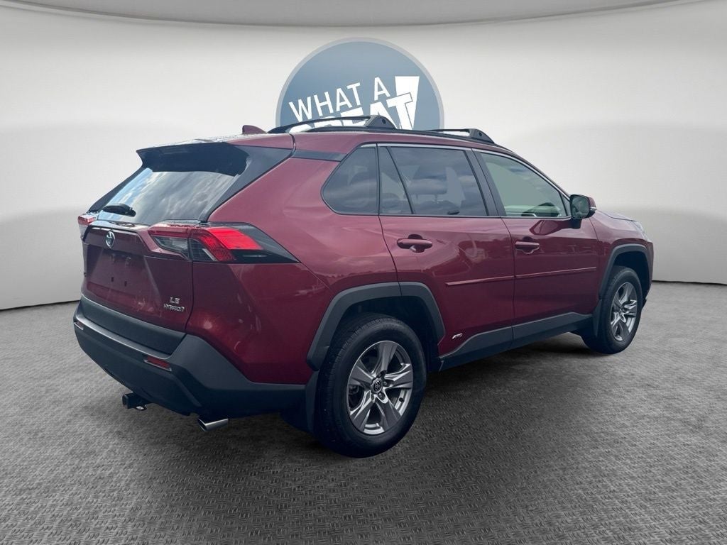 2022 Toyota RAV4 Hybrid LE