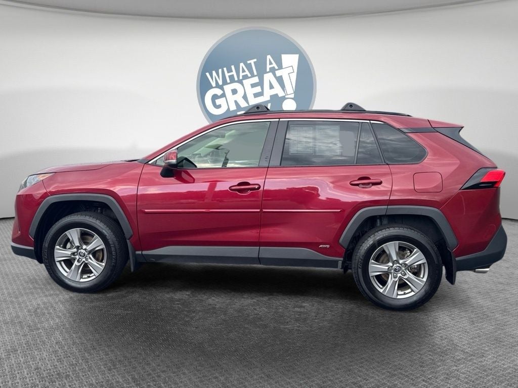 2022 Toyota RAV4 Hybrid LE