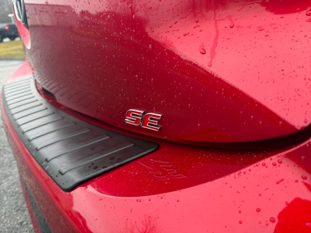 2023 Toyota Corolla Hatchback SE