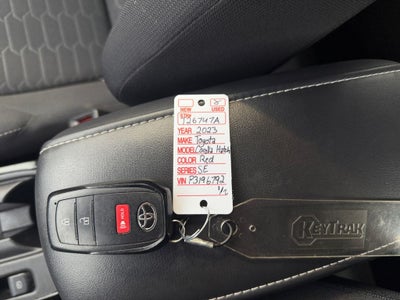 2023 Toyota Corolla Hatchback SE