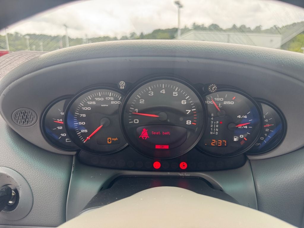2003 Porsche 911 Carrera 4