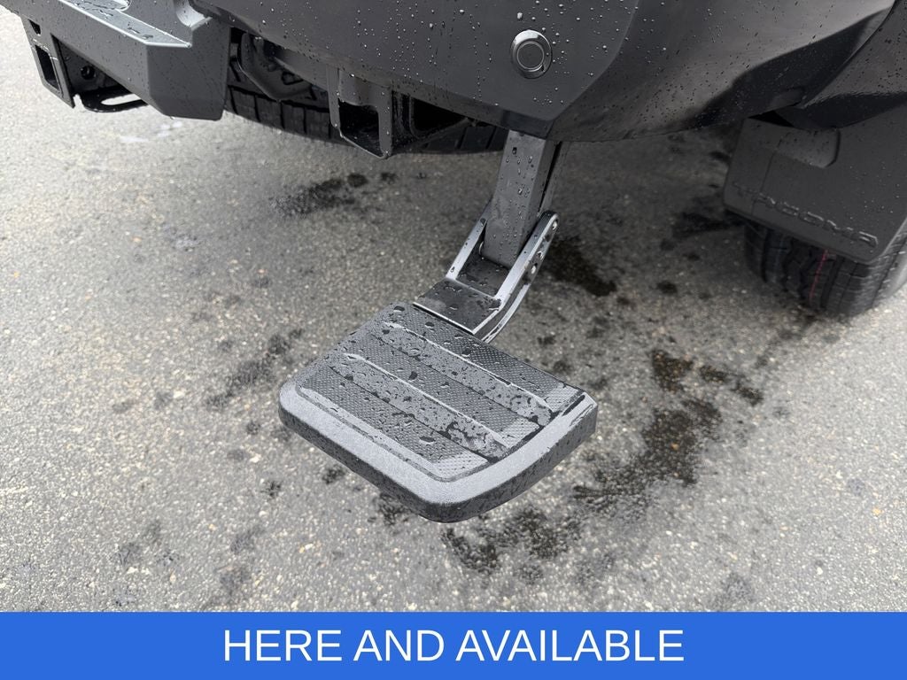 2026 Toyota Tacoma i-FORCE MAX Tacoma TRD Off-Road