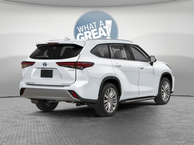 2026 Toyota Highlander Hybrid Platinum