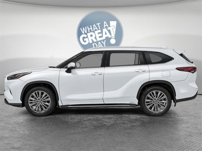 2026 Toyota Highlander Hybrid Platinum