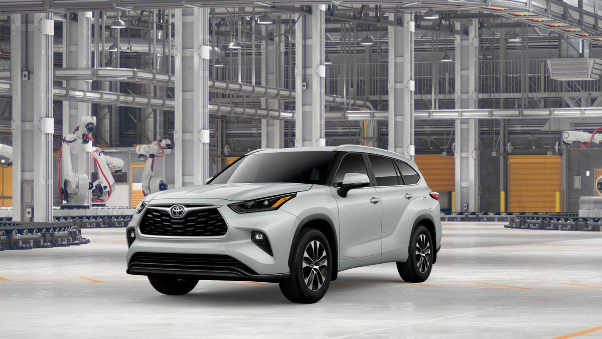 2026 Toyota Highlander XLE