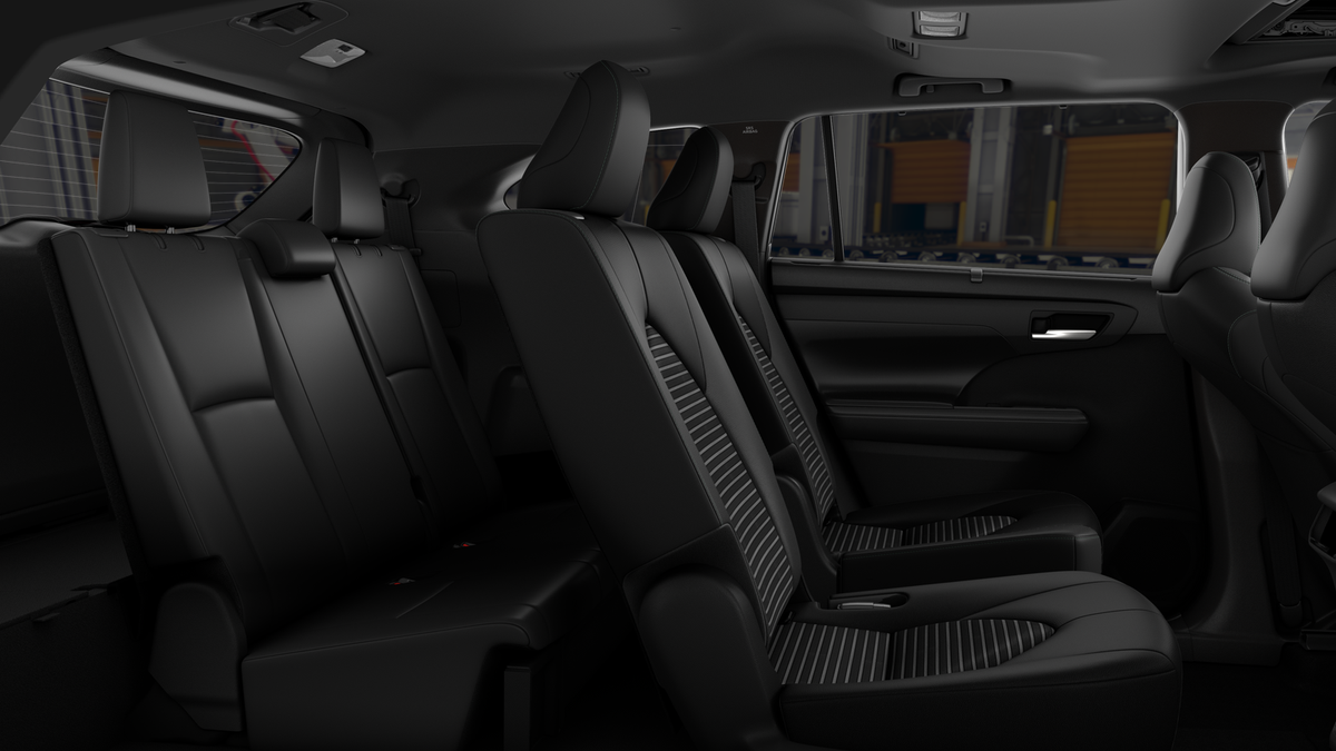 2026 Toyota Highlander XSE