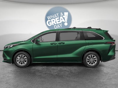2026 Toyota Sienna LE