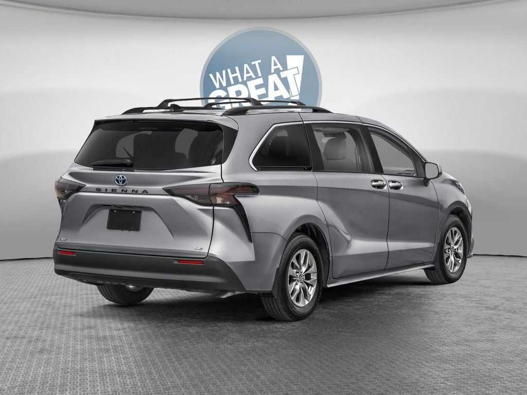 2026 Toyota Sienna LE