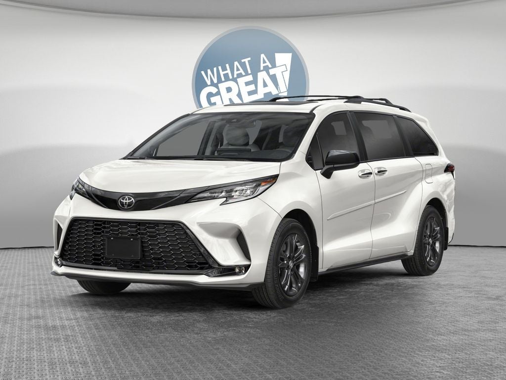 2026 Toyota Sienna XSE 7-Passenger Hybrid AWD's photo