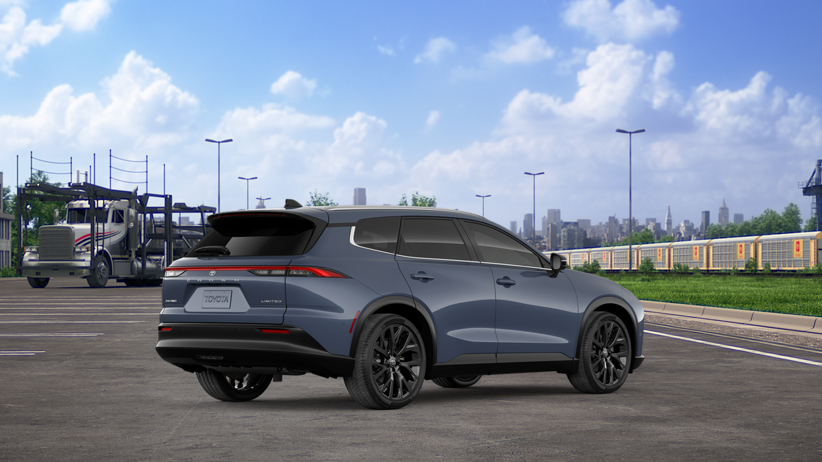 2026 Toyota Toyota Crown Signia Limited