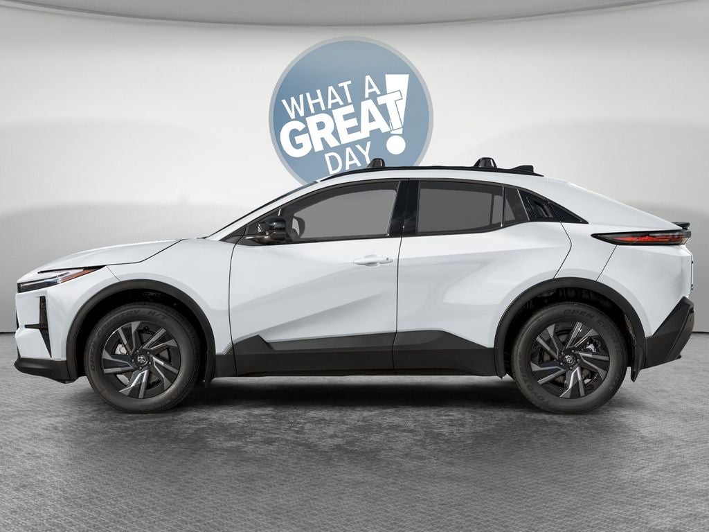 2027 Toyota C-HR SE