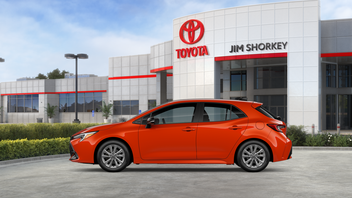 2026 Toyota Corolla Hatchback SE