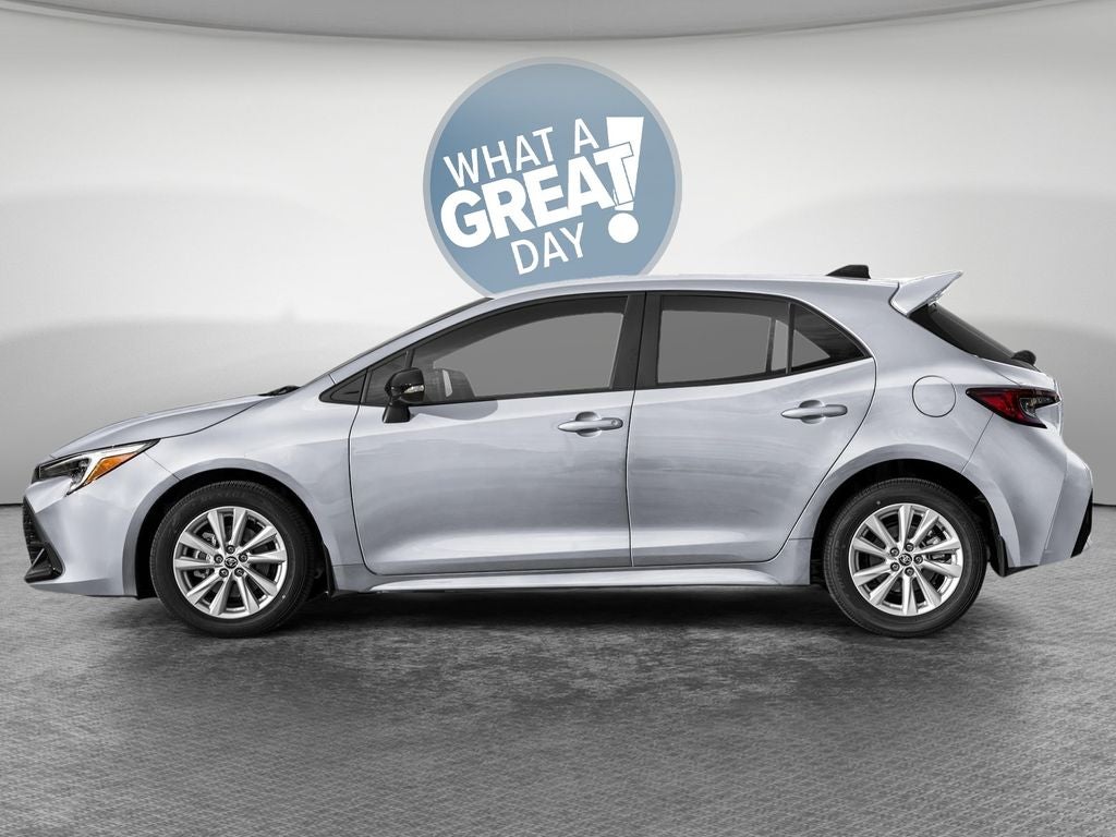 2027 Toyota Corolla Hatchback SE